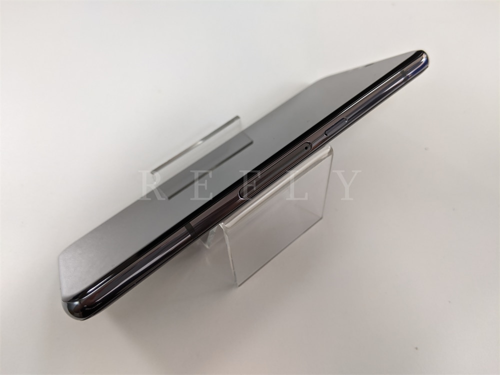 LG V50 ThinQ รุ่น V500N สมาร์ทโฟนหน้าจอ 6.4 นิ้ว RAM 6GB ROM 128GB กล้องหลัง 3 ตัว 16MP รองรับ LTE ซิมเดียว ปลดล็อกด้วยลายนิ้วมือ