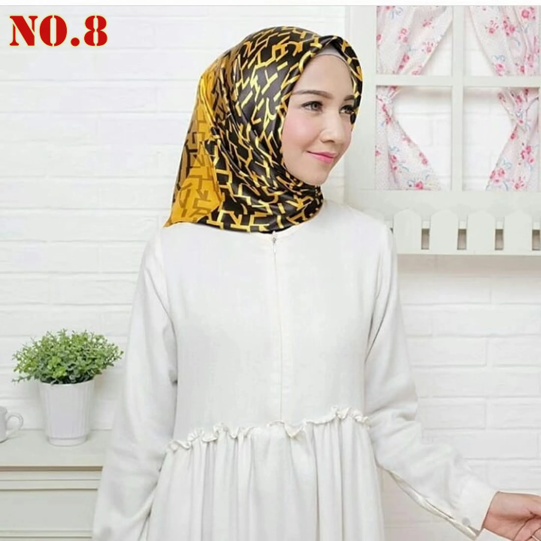 Women Fashion Square Shiny Scarf Geometric Print Shawl Sunscreen Hijab 90*90cm