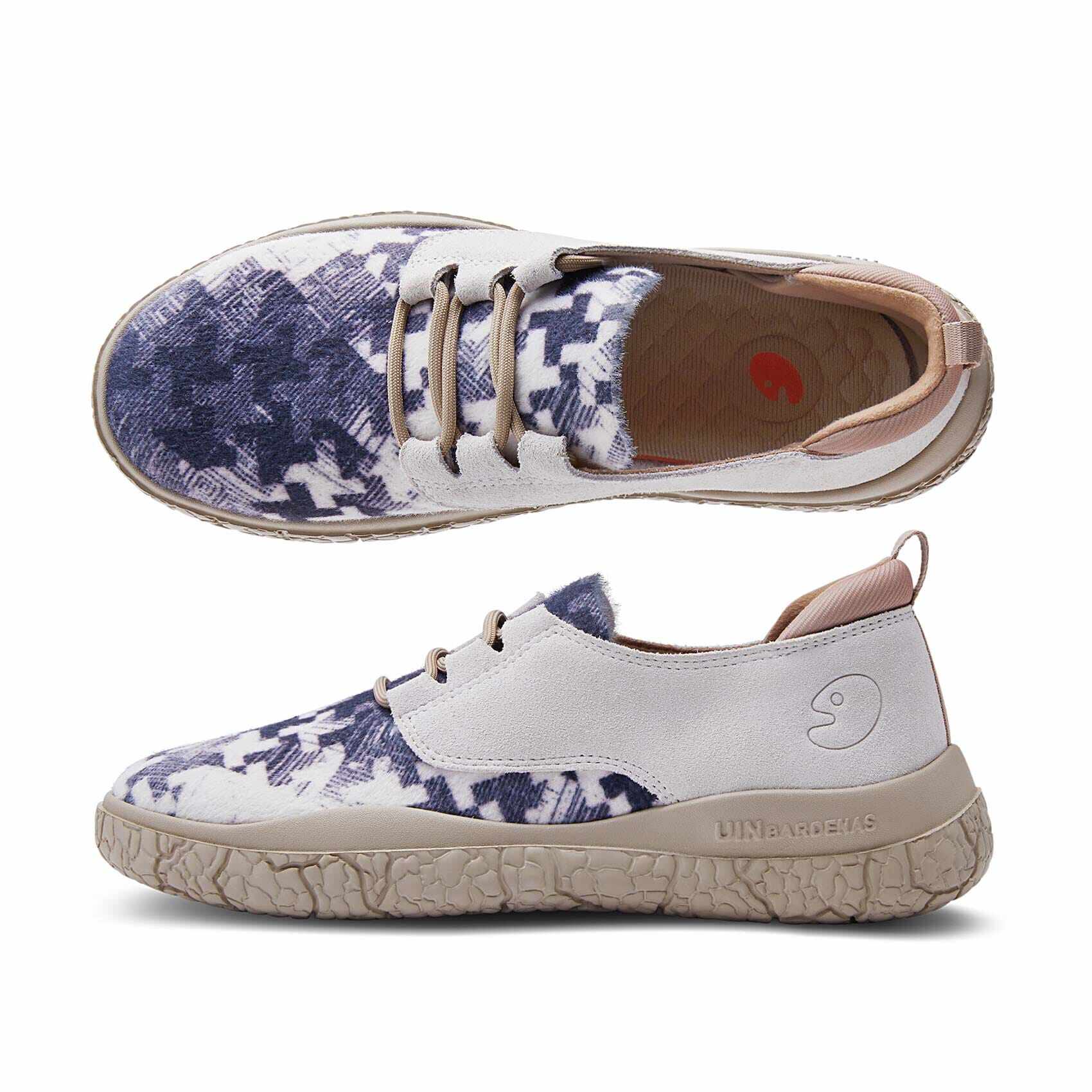 UIN Bardenas III Women's Fashion Sneaker Art Painted KNITS Ladies Travel Shoes ราคา 8,800 บาท*ส่งฟรี