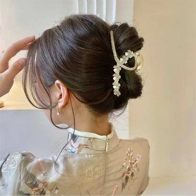 Lnj kẹp tóc hoa pha lê kẹp tóc hàn quốc kẹp tóc càng cua hoa đính đá kẹp tóc nữ