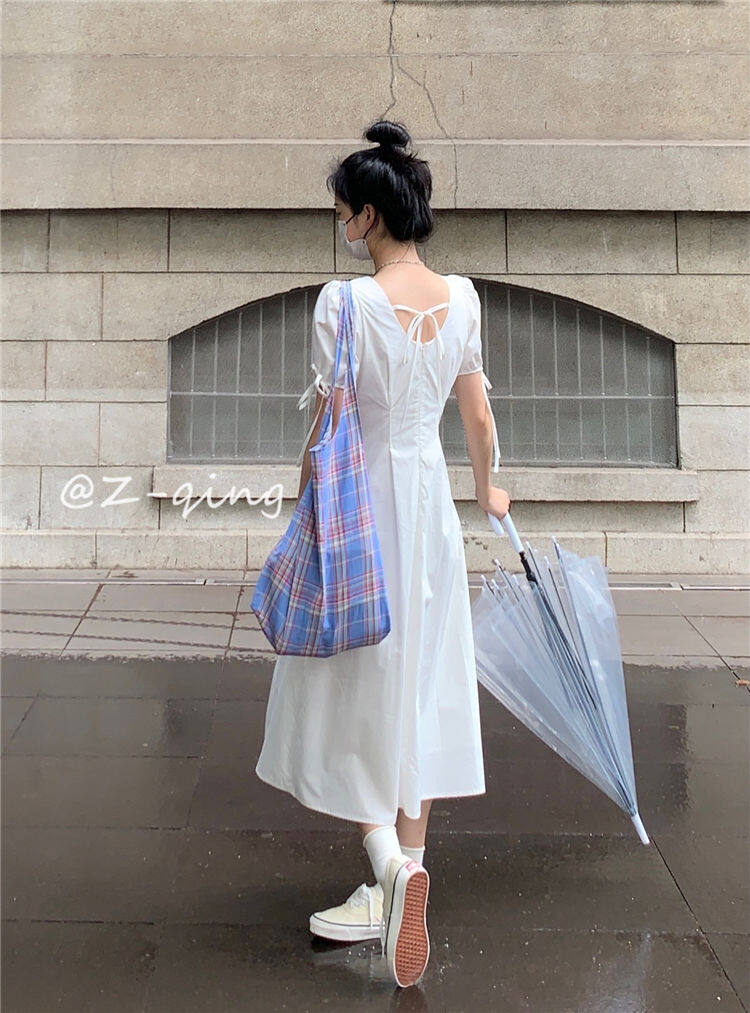 French style square collar puff sleeve dress design niche temperament slim fit gentle first love backless white fairy skirt