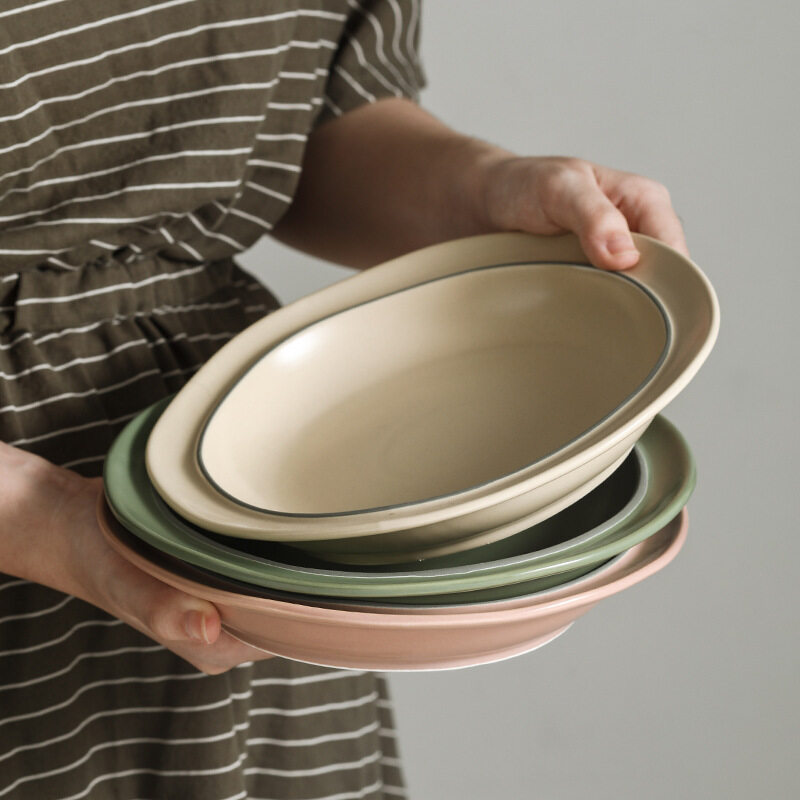 Gambar Western Food Dish Soup Dish Deep Dish Dish Ceramic Pasta Dish Flying Saucer Straw Hat Dish Commercial Hotel Tableware