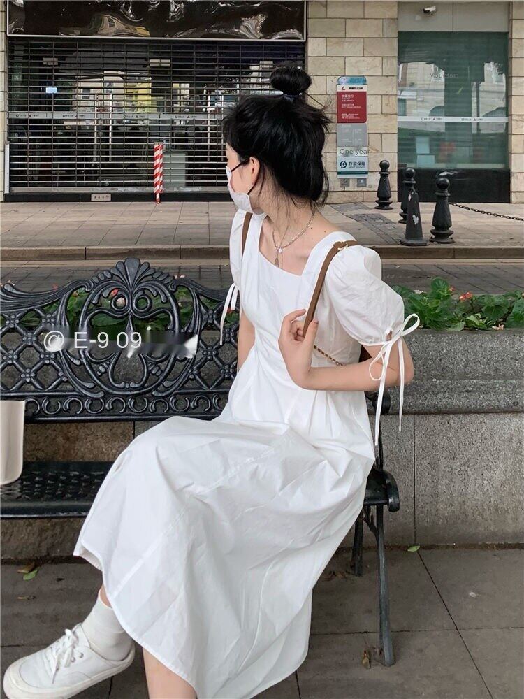 French style square collar puff sleeve dress design niche temperament slim fit gentle first love backless white fairy skirt