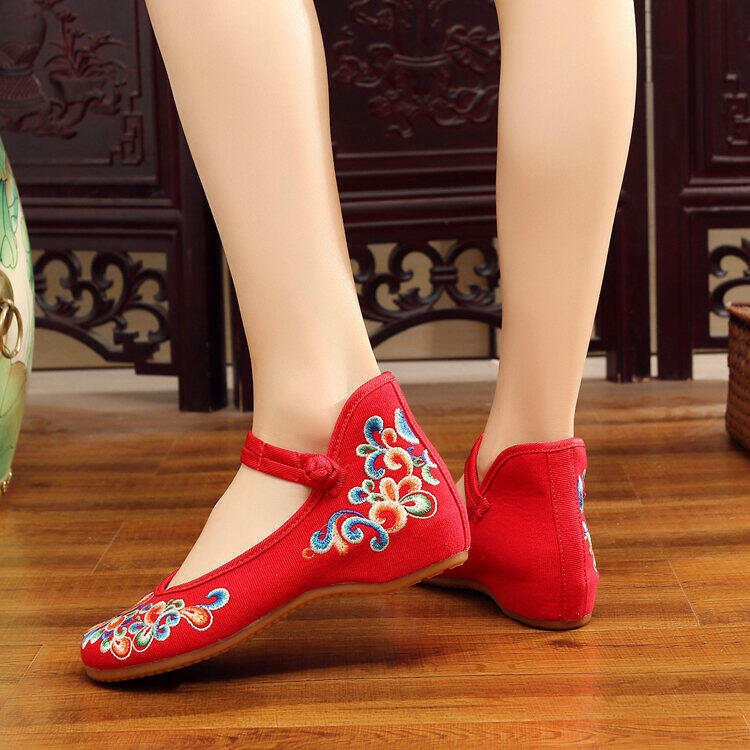 Giày Phong Cách Cổ Màu Đỏ Giày Hán Phục Nữ Giày Thêu Hoa Giày Thêu Hoa Vải Phong Cách Trung Quốc Đế Bằng Độn Cao Bên Trong Phong Cách Trung Quốc Kết Hôn 13
