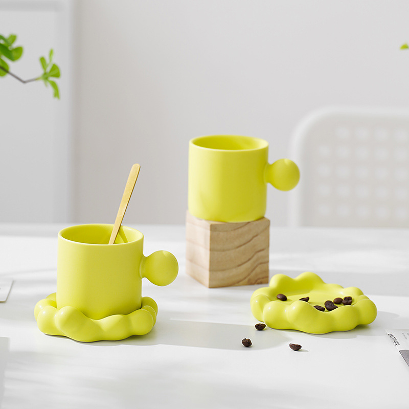 Gambar Mug Ins Wind Flower Coffee Cup and Saucer Set Ceramic Cup Cute Cup Home Drinking Cup Couple Cup