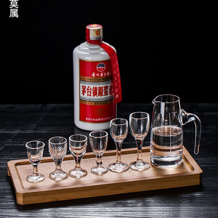 Gambar high quality Mini wine cup of liquor cup a cup wine wholesale household small small tall foot cup 221 sets of points
