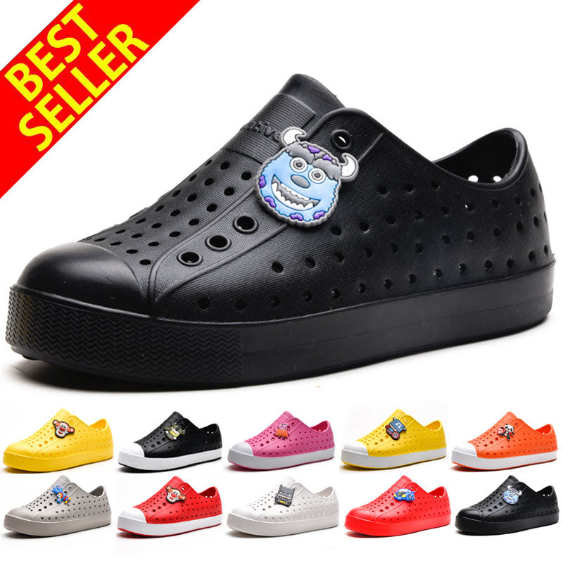 Ready Stock 15 Colour New Children Sandal Jelly Shoes Summer Croc Shoes Scarpe Kids Garden Shoes Beach Hollow Mules Clogs Candy Color Sandals Jefferson Wnc Native Waterproof Beach Sandals Size 26-35 For Children And Adults ราคา 159 บาท*ส่งฟรี