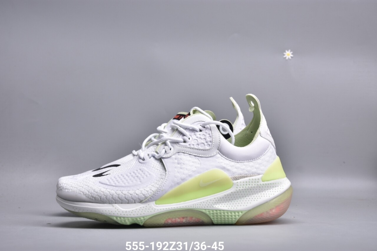 nike cushioned running shoes