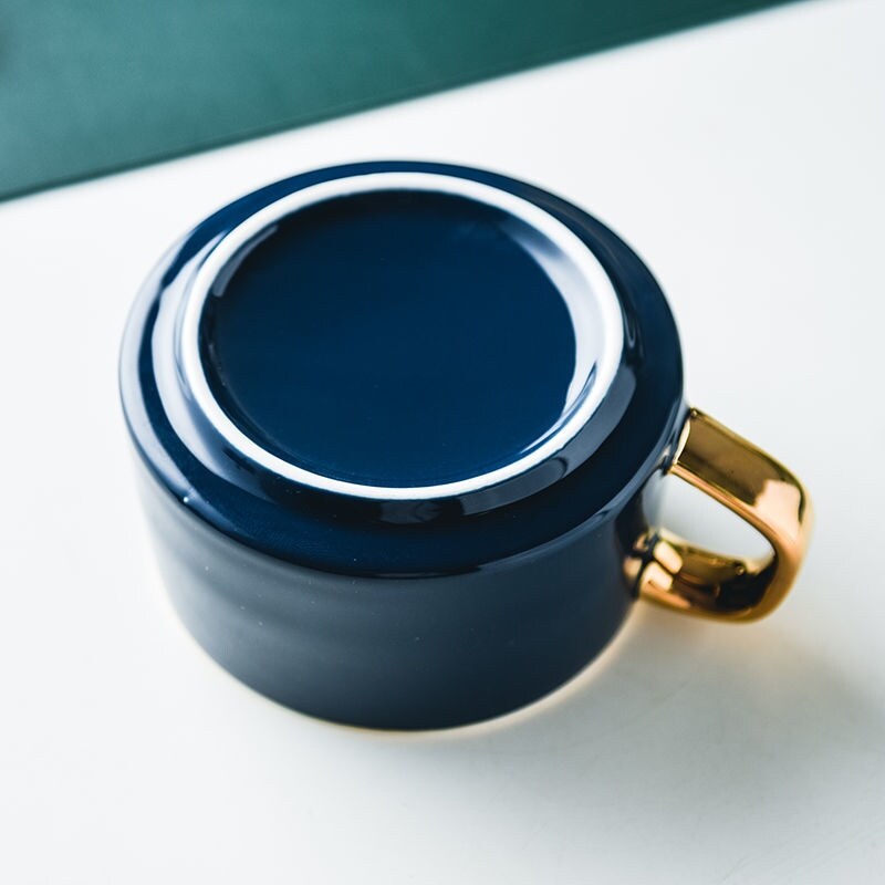 Gambar European style luxury light coffee cups and saucers suit delicate web celebrity afternoon tea mugs restoring ancient ways of high grade ceramic cup