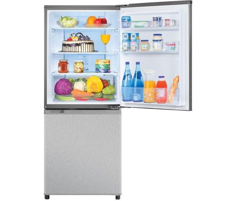 Khay kệ được bố trí linh hoạt, tiện dụng