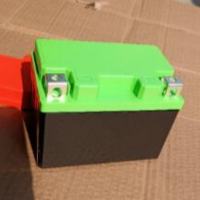 Aideepen แบตเตอรี่ลิเธียมสำหรับรถมอเตอร์ไซค์12V4ah YTX4L แบตเตอรี่ B-Attery ฝังตัวเคสโทรศัพท์พลาสติกสำหรับ Marine/ RV/ Camper และ Trailer B-Batteries (ไม่รวมแบตเตอรี่)