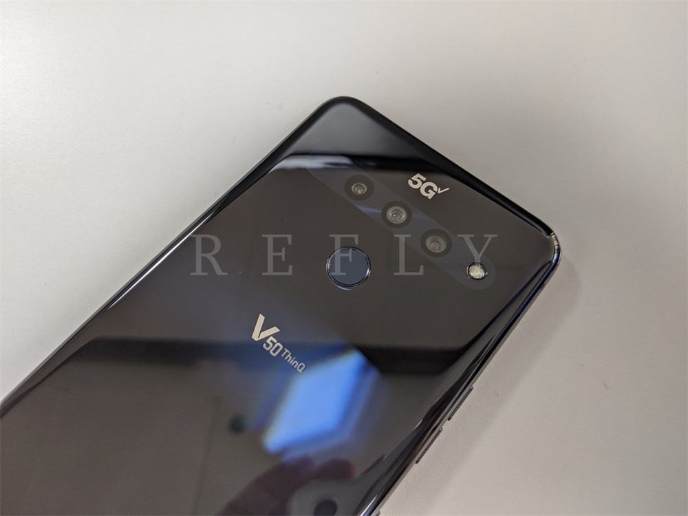 LG V50 ThinQ รุ่น V500N สมาร์ทโฟนหน้าจอ 6.4 นิ้ว RAM 6GB ROM 128GB กล้องหลัง 3 ตัว 16MP รองรับ LTE ซิมเดียว ปลดล็อกด้วยลายนิ้วมือ