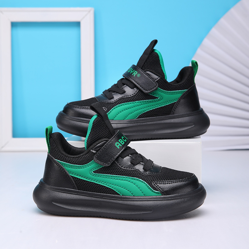 Kid's School Shoes for Boy and Girl Breath Casual Sneakers Children's Heightened Shoes Teen Sports Shoes Size 26-39 ราคา  494 บาท*ส่งฟรี