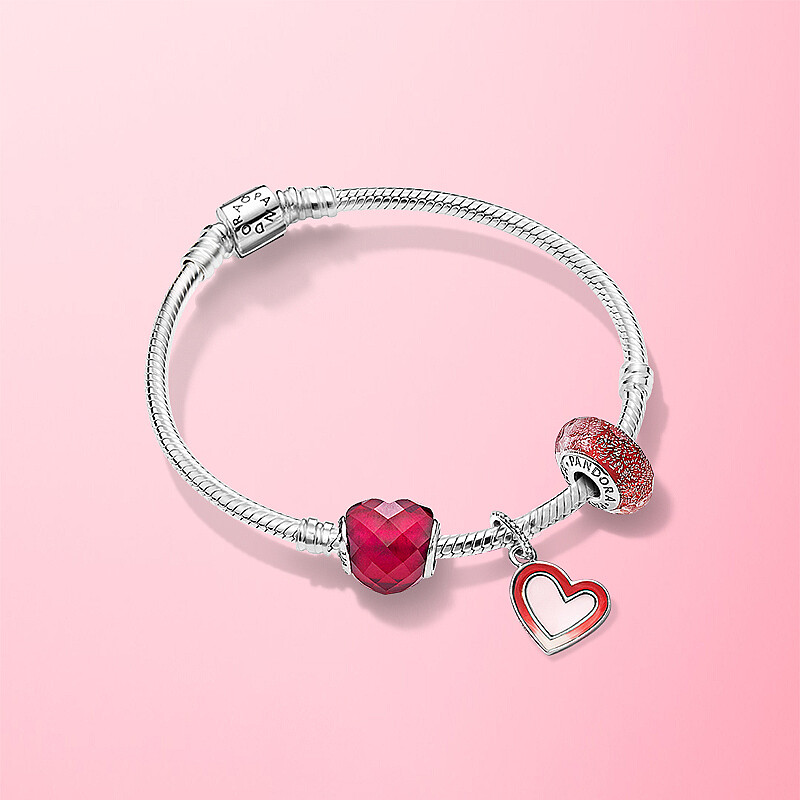 pandora bracelet girlfriend