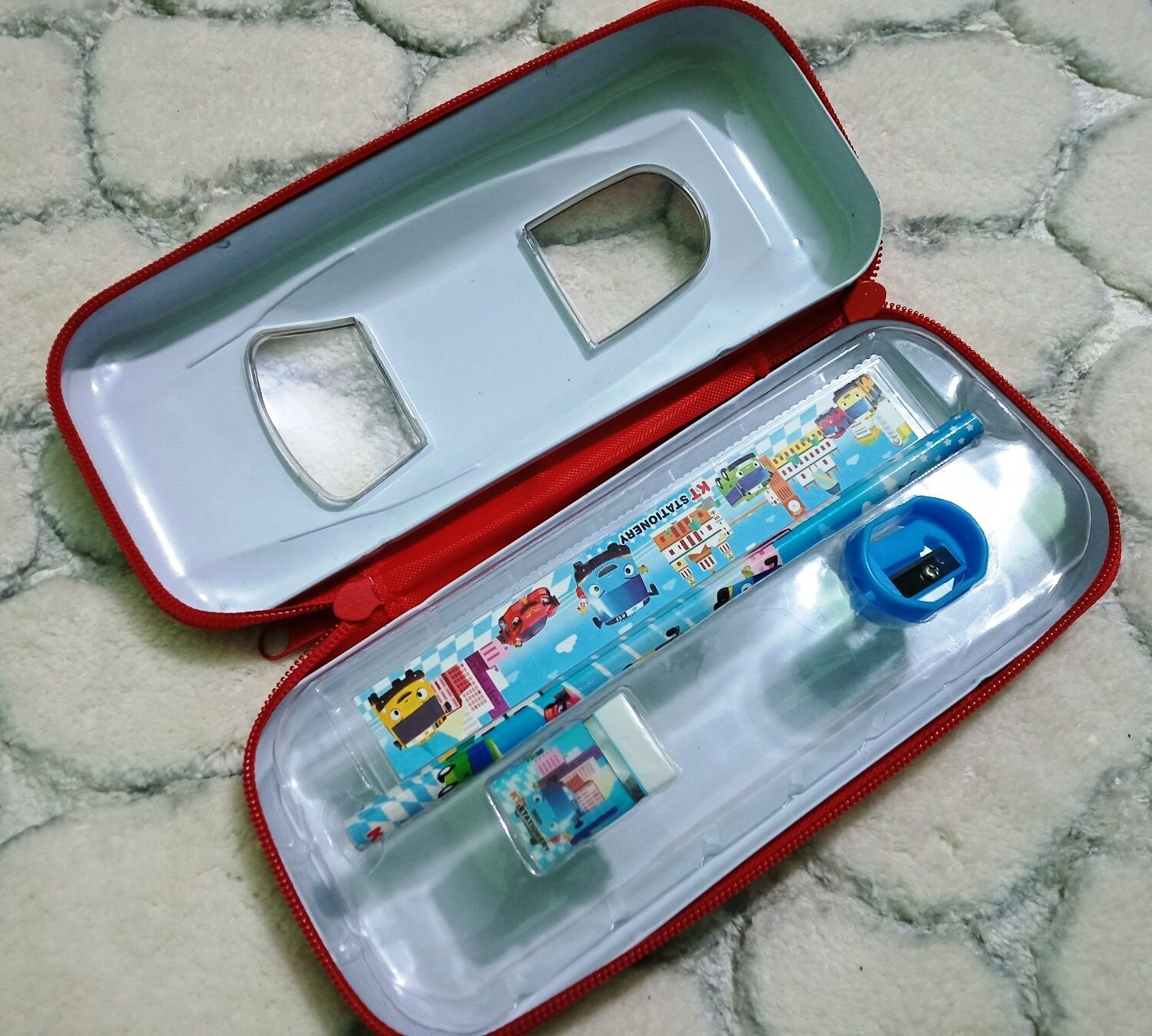 Art & Stationery Car Style Steel Geometry Box for Kids with Stationery Kit