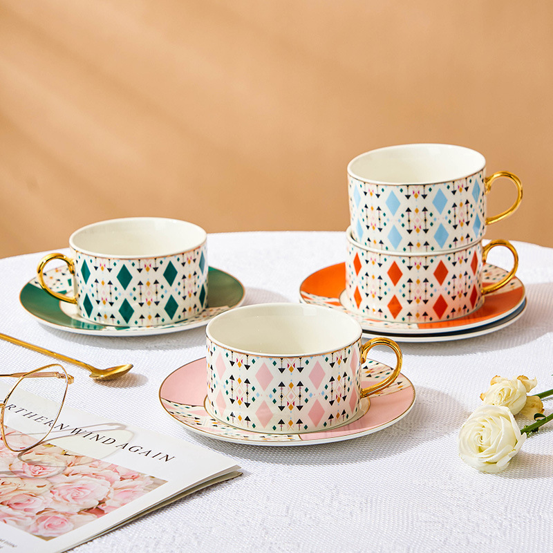 Gambar Ins Style Ceramic Gold Rim Coffee Cup and Saucer Set Tea Set Flower Tea Cup English Afternoon Tea Breakfast Cup Gift Box