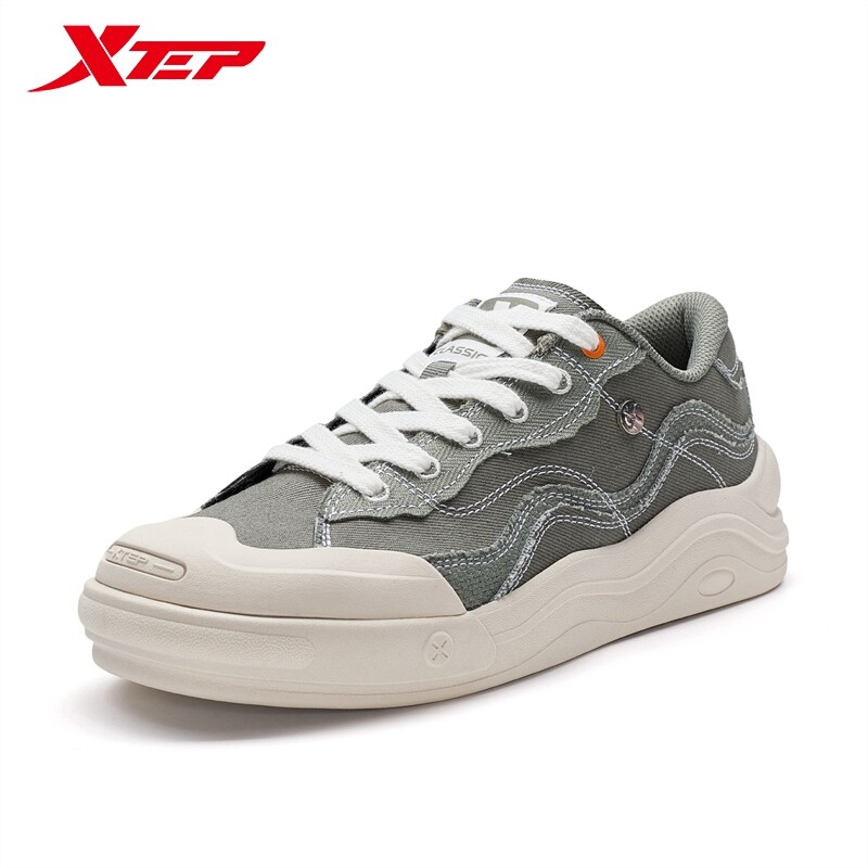 Xtep Men's Fashionable High-cut Casual Board Shoes 876219310017 ราคา 1,053 บาท*ส่งฟรี