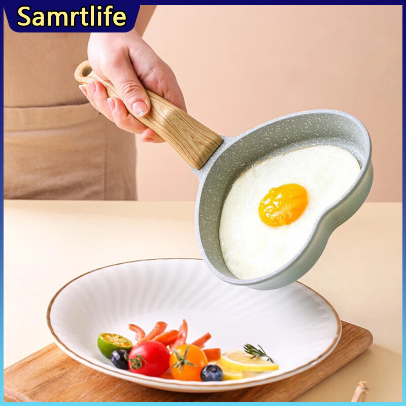 Gambar Smartlife  Heart Shaped Frying Pan Household Non stick Omelet Pancake Pan Egg Dumpling Pot Induction Cooker Universal Fried Poached Egg Mold Egg Burger Machine Artifact Kitchen Cookware