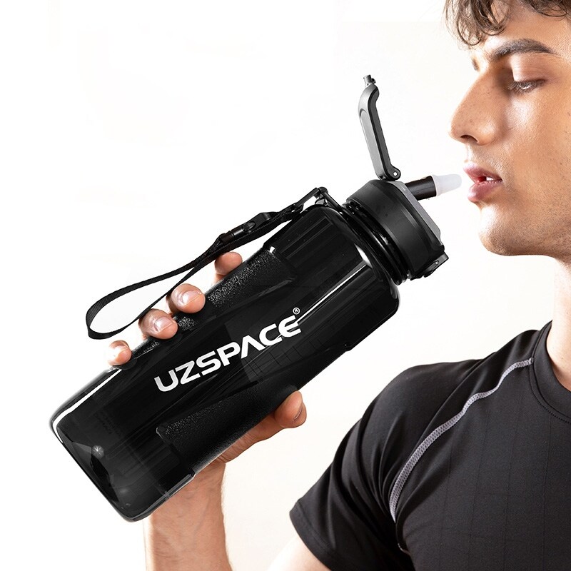 Gambar ?CW? Straw Water BottlesLarge Capacity TritanLeakSports Bottle For Camping Workouts GymOutdoor Activity