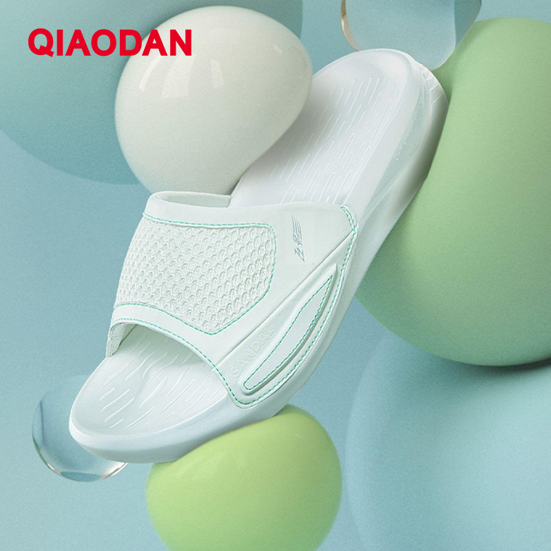 Qiaodan Feiying Slippers Men Outdoor Wear Breathable Home Sneaker Soft Bottom Trendy BM22220295 ราคา 1,394 บาท*ส่งฟรี