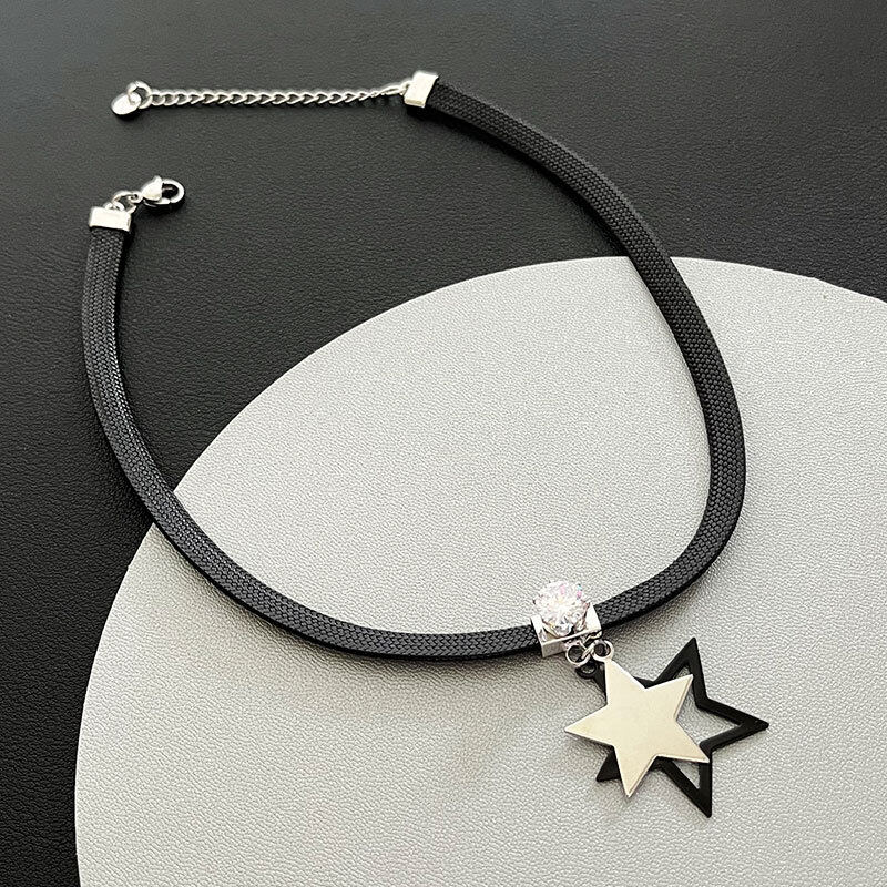 Vòng cổ Choker nữ năm cánh sao đen dây đeo cổ Vòng cổ dây chuyền chạm xương quai xanh gợi cảm