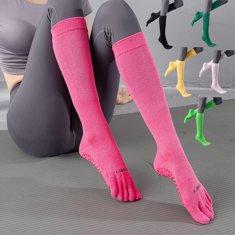 Fitness Room Yoga Socks Slip Resistant And Warm Autumn And Winter Pilates Socks Silicone Soles