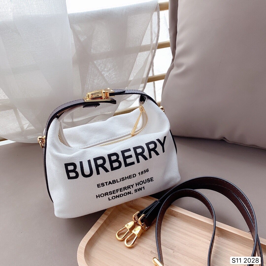 burberry lunch box