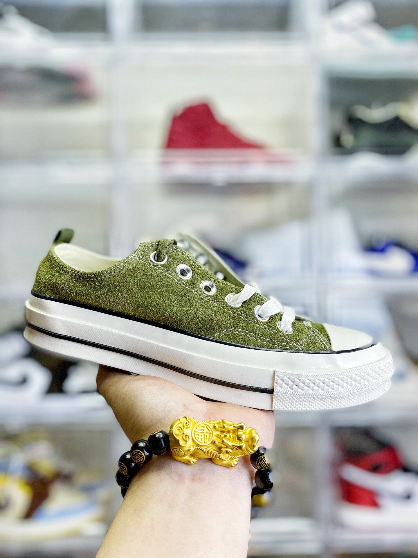 converse stock price today