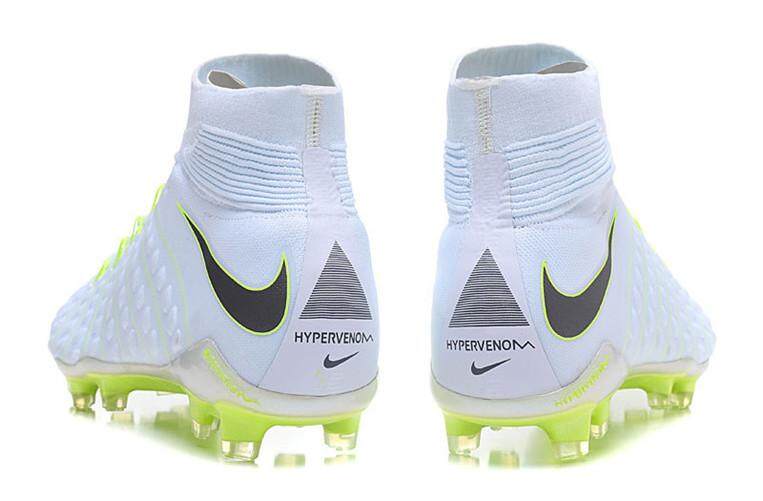 mens football cleats sale