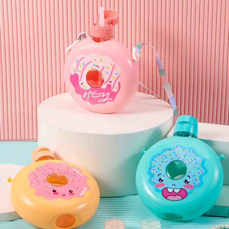 Gambar Baby Feeding Cup with Straw Cartoon Pattern Outdoor Child Training Drinking Bottle for Kids Portable Handle Water Bottle