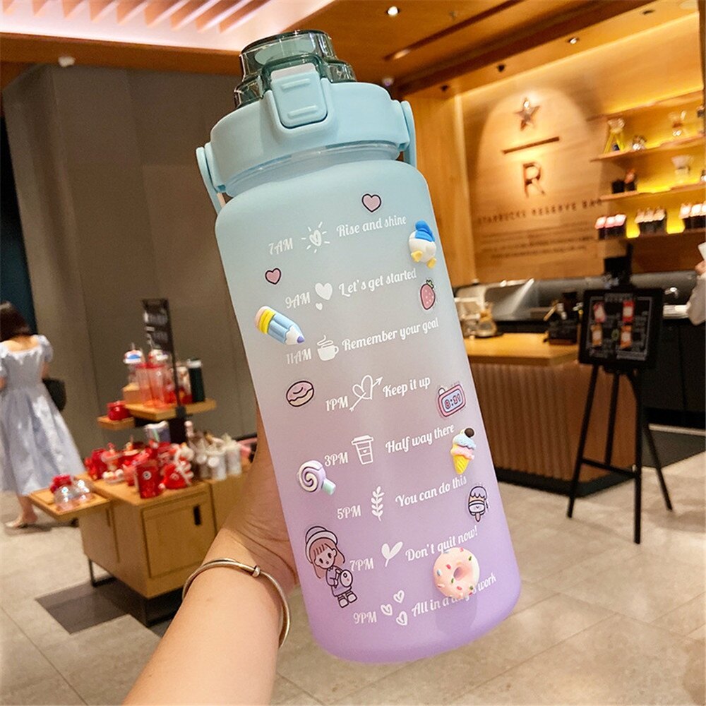 Gambar 2000ml Water Bottle with Straw Cute Portable Scale Bottle for Water Outdoor Travel Kettle for Adult Student