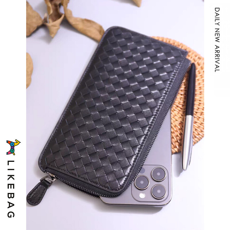 LIKEBAG new long thin zipper wallet casual texture woven hand mobile phone bag card bag high-grade exquisite real sheepskin wallet - ยี่ห้อ LIKEBAG ราคา 1,299 บาท*ส่งฟรี