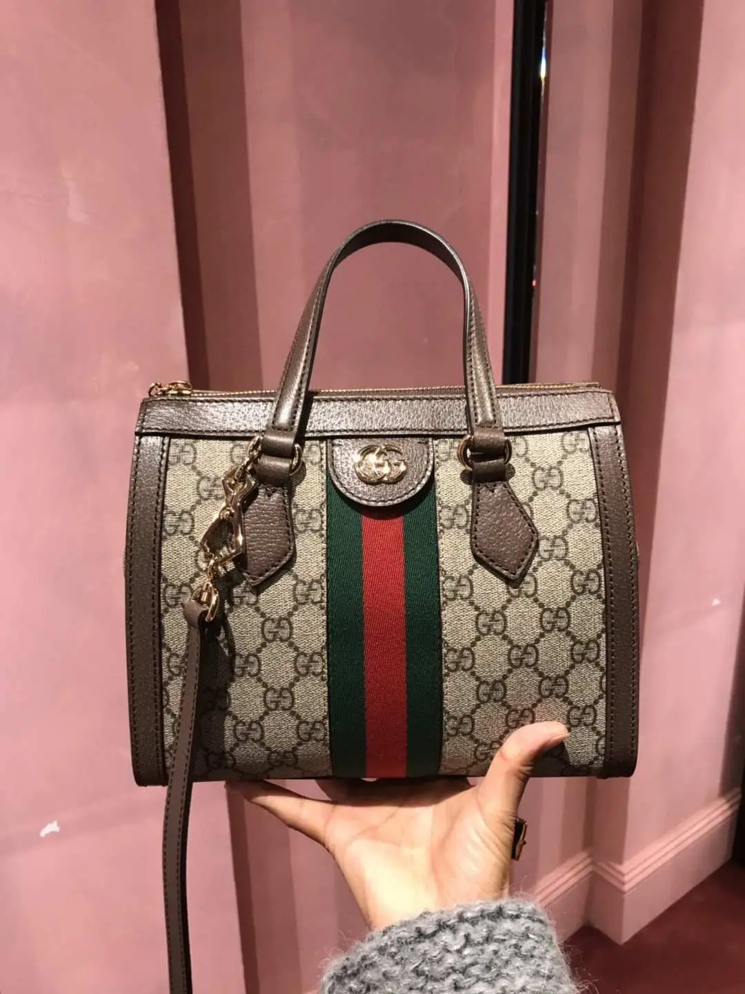 gucci handbag with red and green stripe