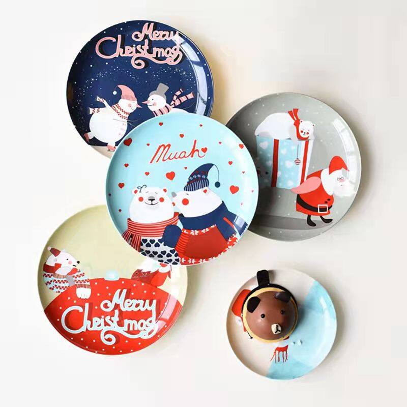 Gambar Christmas Plates Ceramic in Different Patterns 8