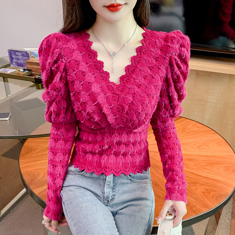 YIGE French V-neck bubble sleeved lace shirt French long sleeved matte top fashionable and elegant base shirt for women's autumn wear
