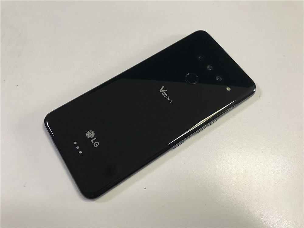 LG V50 ThinQ รุ่น V500N สมาร์ทโฟนหน้าจอ 6.4 นิ้ว RAM 6GB ROM 128GB กล้องหลัง 3 ตัว 16MP รองรับ LTE ซิมเดียว ปลดล็อกด้วยลายนิ้วมือ