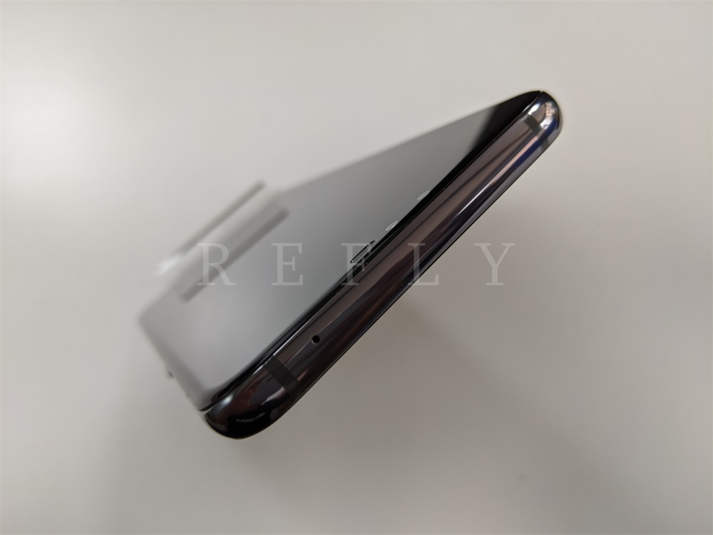 LG V50 ThinQ รุ่น V500N สมาร์ทโฟนหน้าจอ 6.4 นิ้ว RAM 6GB ROM 128GB กล้องหลัง 3 ตัว 16MP รองรับ LTE ซิมเดียว ปลดล็อกด้วยลายนิ้วมือ