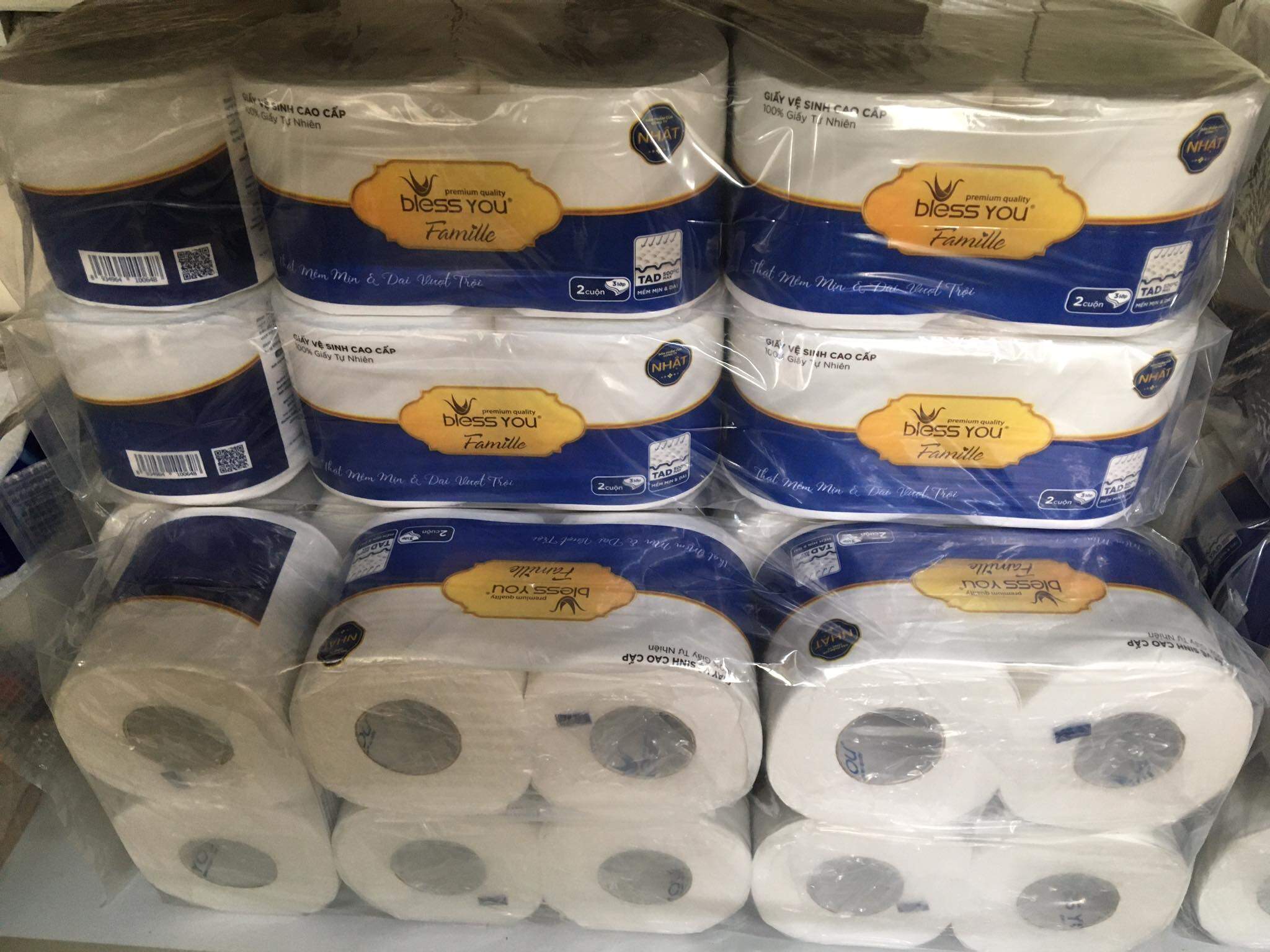 giấy vệ sinh bless you hồng lốc 10 cuộn