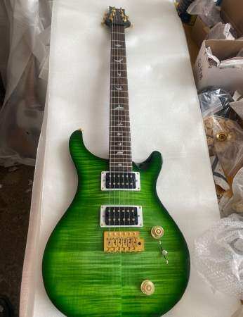 PRS SE Custom 24 Green Burst Electric Guitar, Gold Tremolo