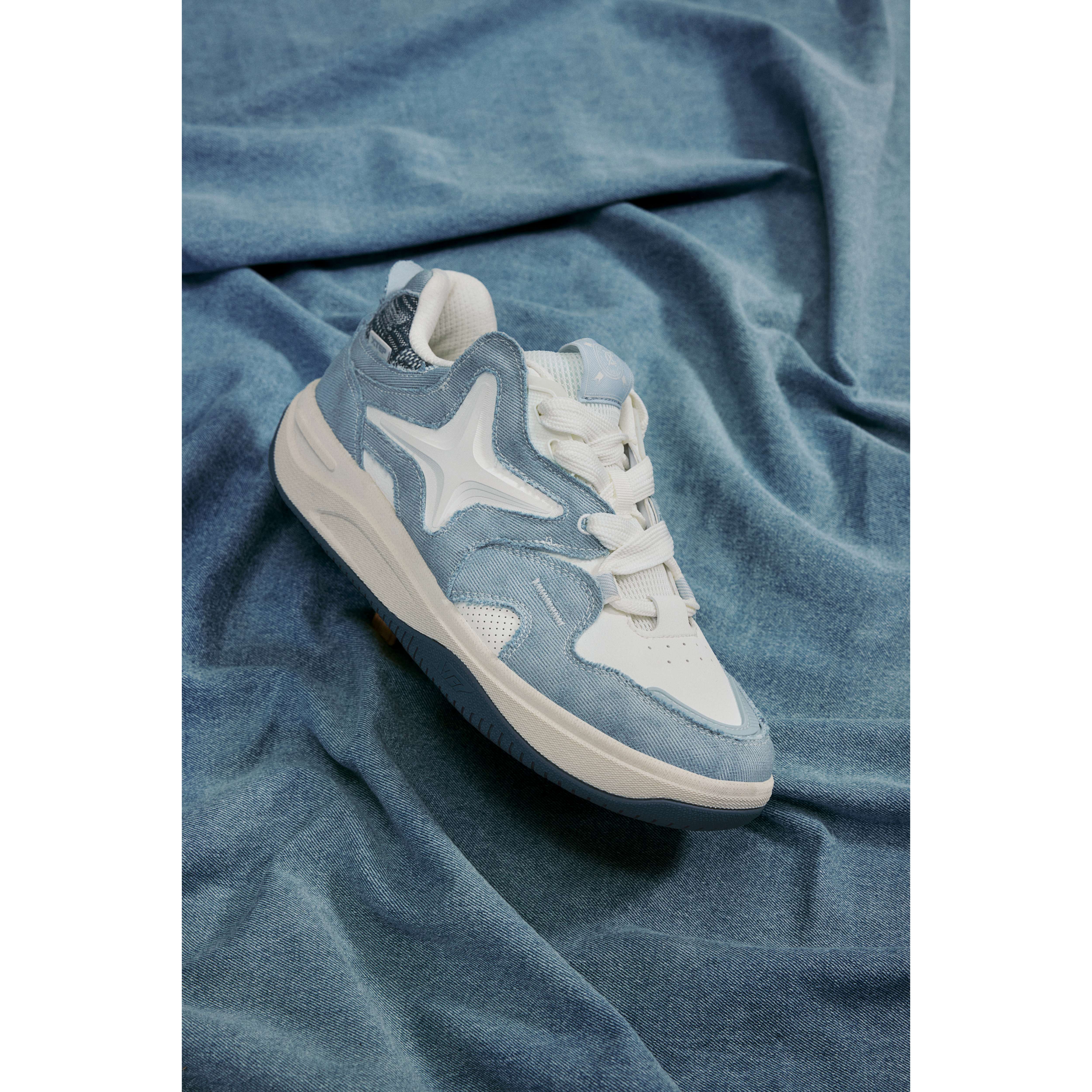 Xtep Women's STAR-X Denim Bread Shoes Spring New Couple Casual Shoes Women's Board Shoes Sports Shoes 875118310014 ราคา 2,639 บาท*ส่งฟรี