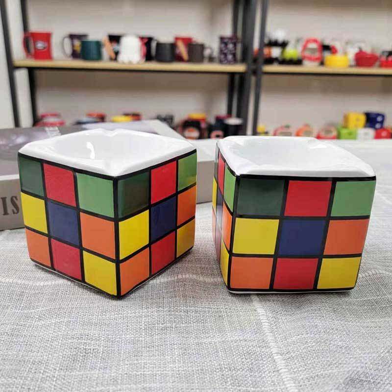 Gạt tàn gốm Bắc Âu cá tính sáng tạo khối Rubik gạt tàn gốm thời trang trang trí KHỐI RUBIK