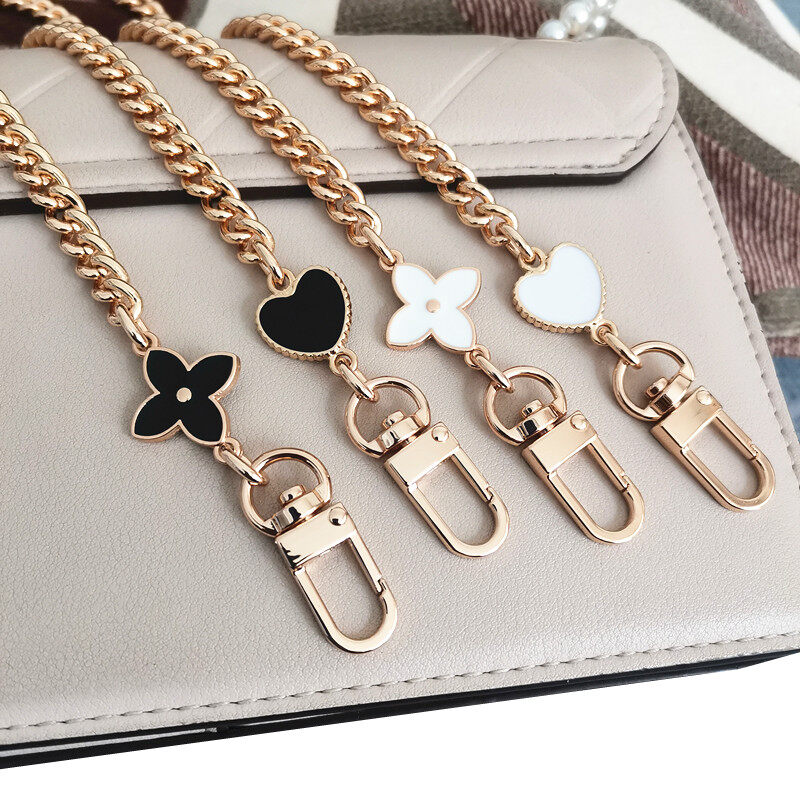Dây xích túi túi cỏ bốn lá trang trí kèm dây đeo vai dây đeo túi nữ phụ kiện trái tim dây xích vàng dây đeo túi dây xích kim loại đa năng dây xích 8mm