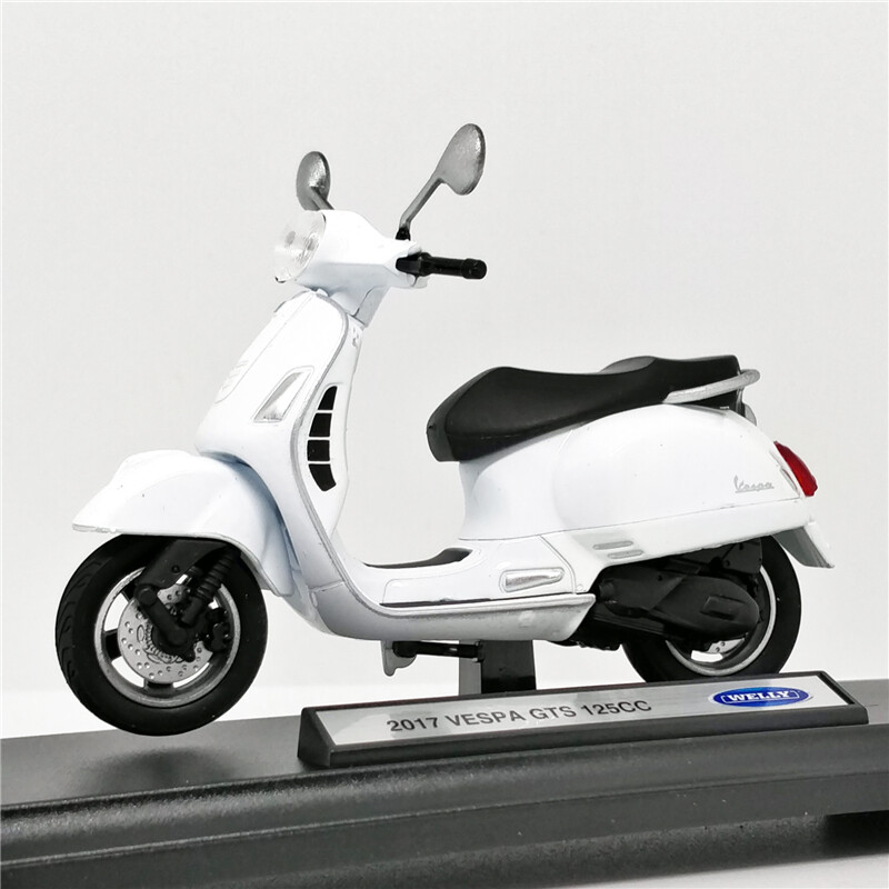 Welly 1:18 Vespa GTS 125CC 2017 Red Scooter Diecast Model Bike 
