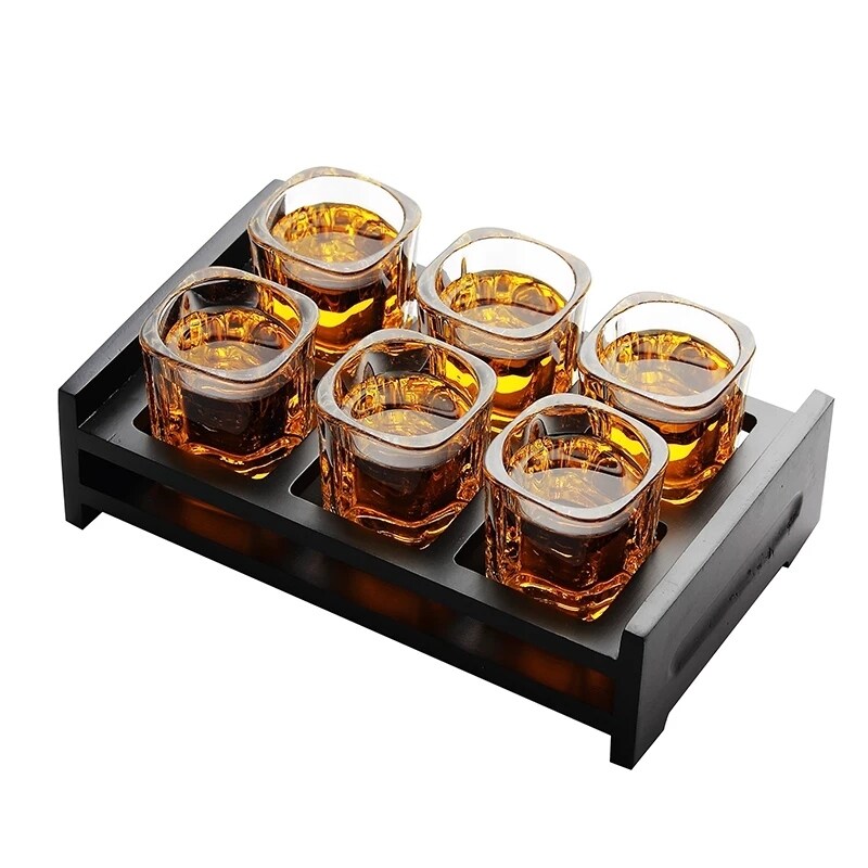 Gambar high quality Creative household lead free glass the glass liquor cup a cup wine cup of square cup beverage holder wine sets
