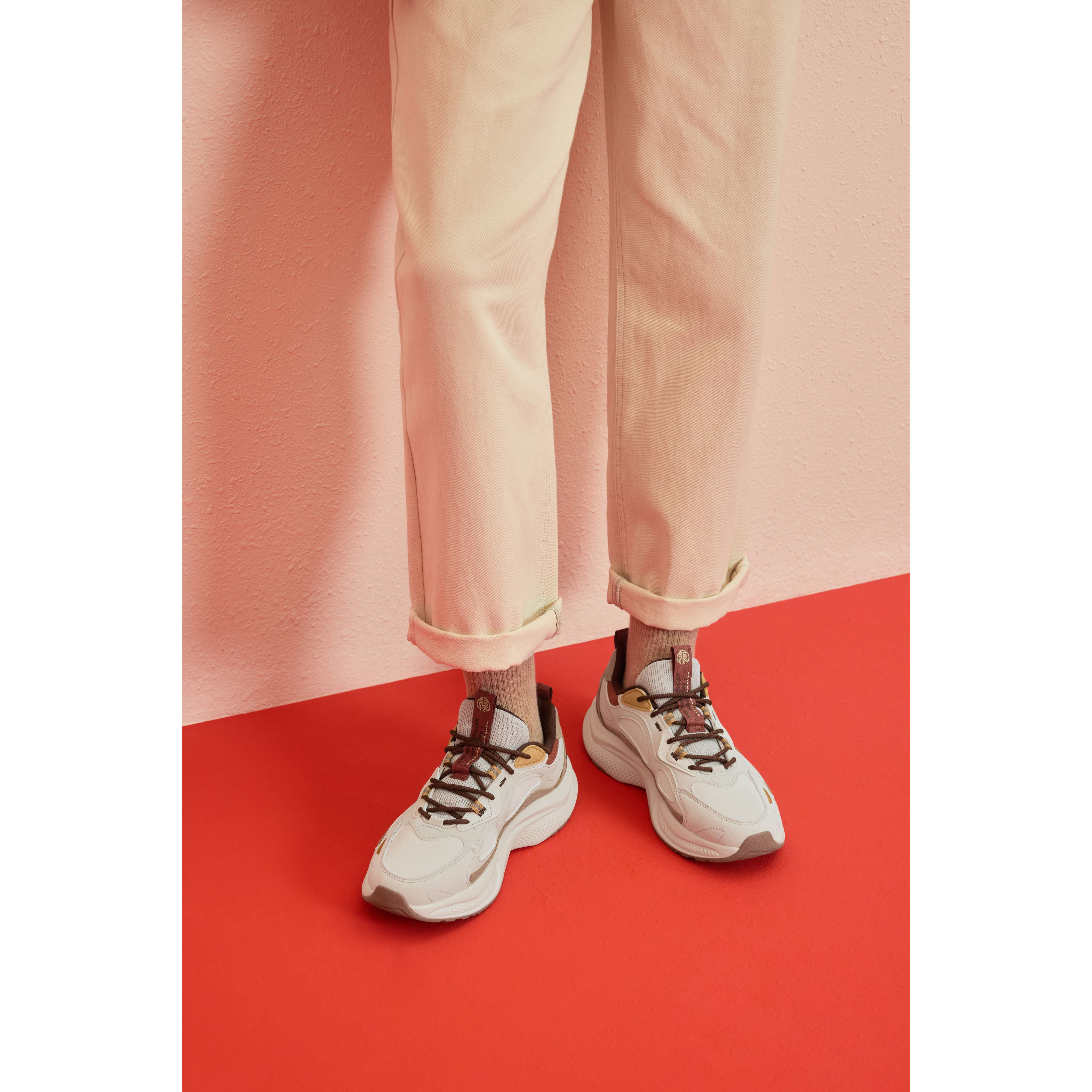 Xtep Men's Style Fan Chengcheng Same Style Mi Fan Casual Shoes Men's Shoes Dad Shoes Sports Casual Shoes Men's 975119320025 ราคา 2,194 บาท*ส่งฟรี
