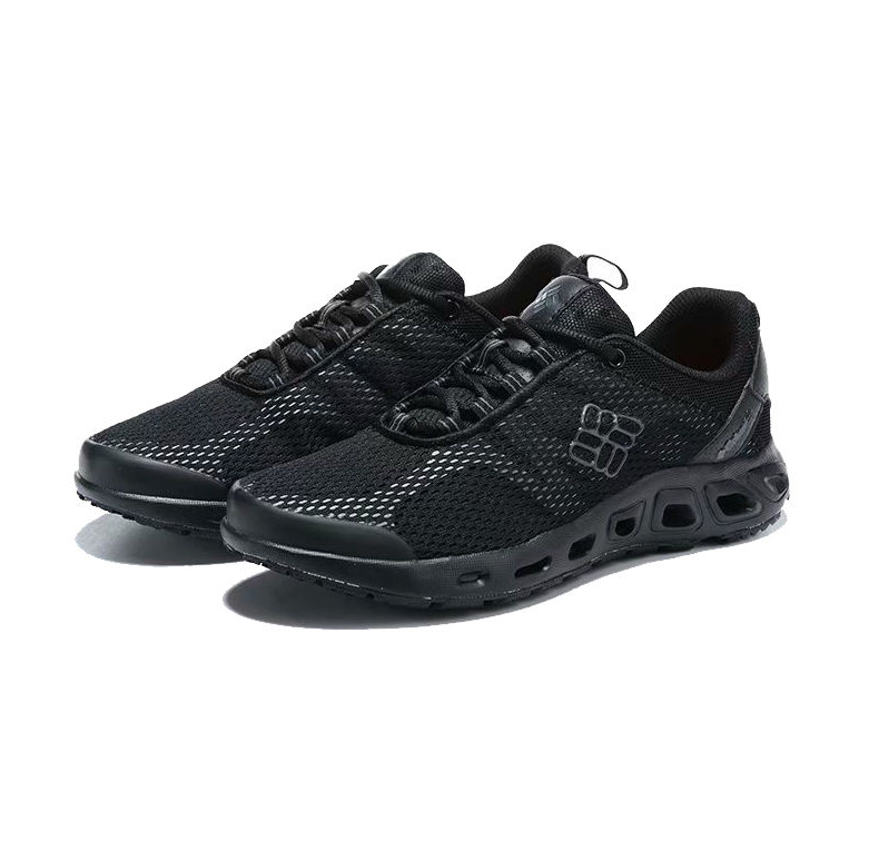 columbia shoes black