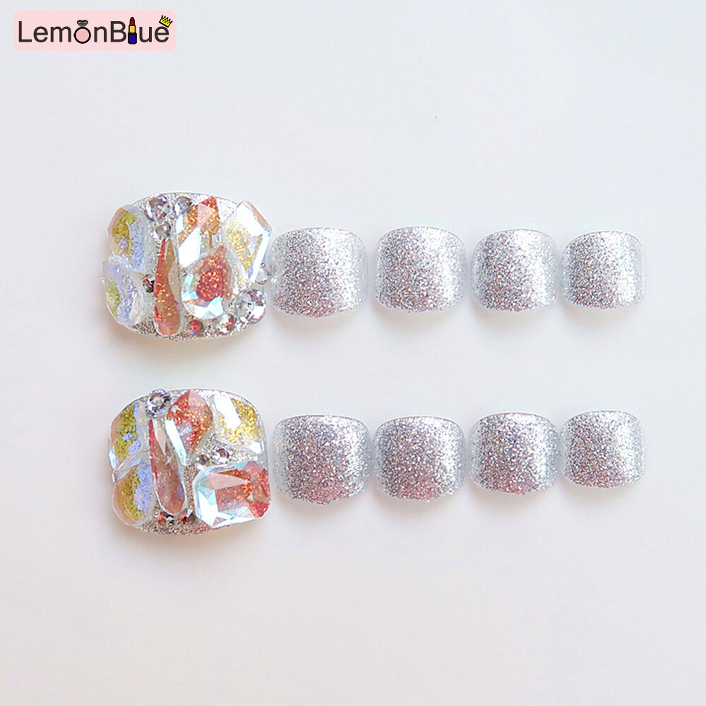 Gambar LemonBlue 24Pcs Glitter Diamond False Toenails Wearable Fake Nails for Women and Girls French Style Full Cover Nail Sticker Easy Tear Not Fall Nail Art Salon Finger Toes DIY Manicure Fake Nail Patch Press on Nails Artificial Nails Fake Nail Pieces