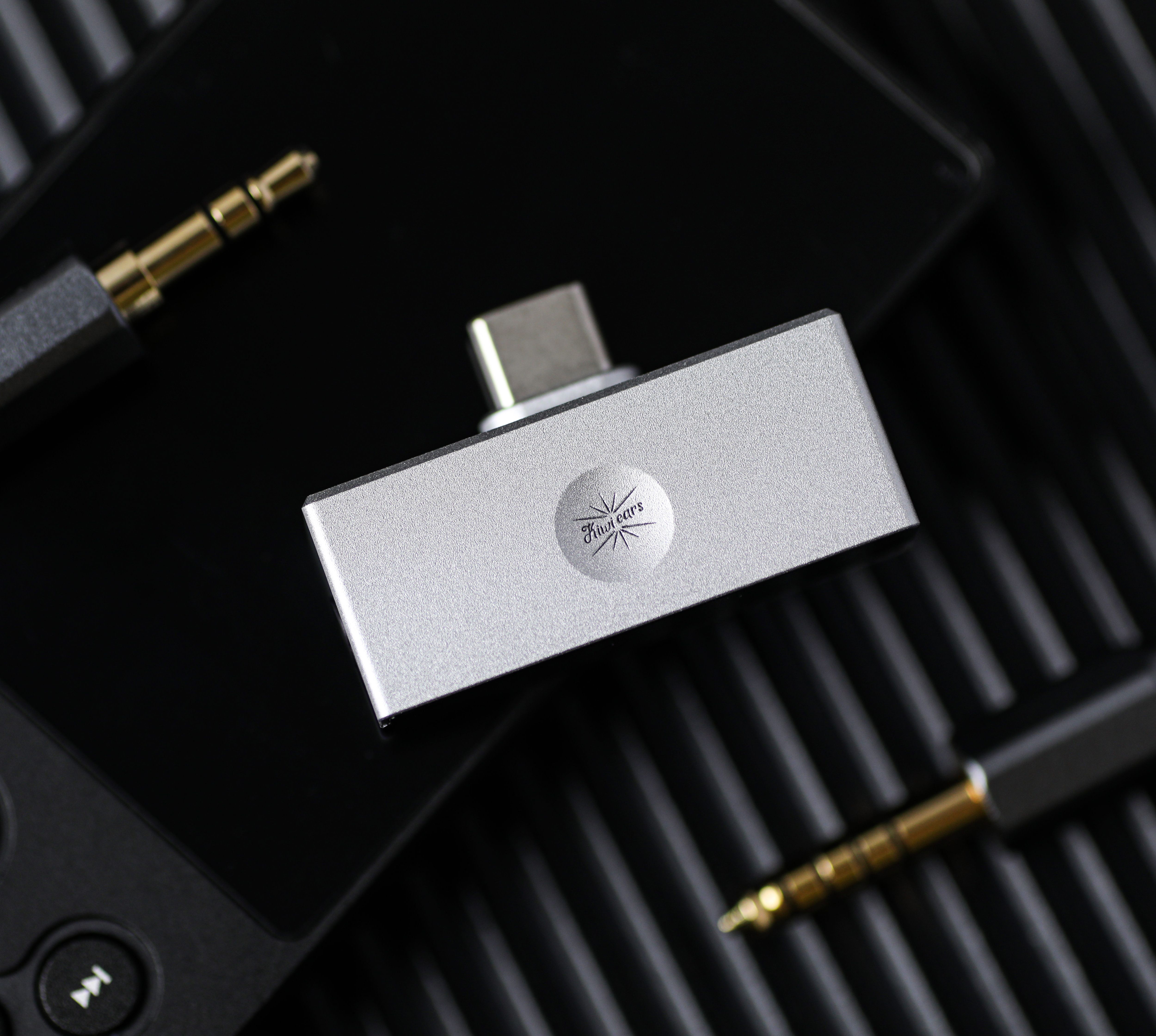 DAC/AMP Kiwi Ears Allegro Pro – Améliore Le Son De Votre Téléphone/PC, Sorties 3,5 Mm & 4,4 Mm, 3 Modes (jeu, Film, Musique) + Lumières RGB