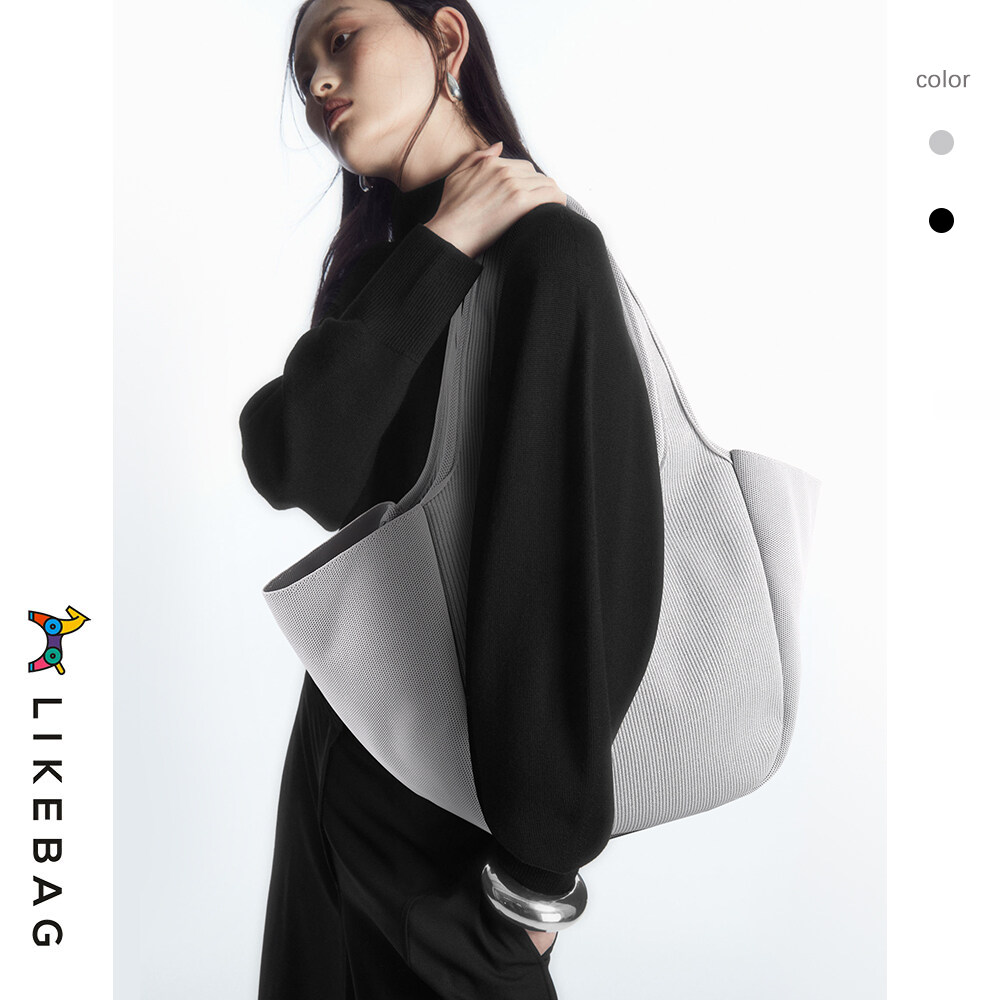 LIKEBAG Europe and the United States trend ins wind sports large capacity bag Fashion casual knitting tote bag shopping outdoor women's shoulder handbag ราคา 1,450 บาท*ส่งฟรี