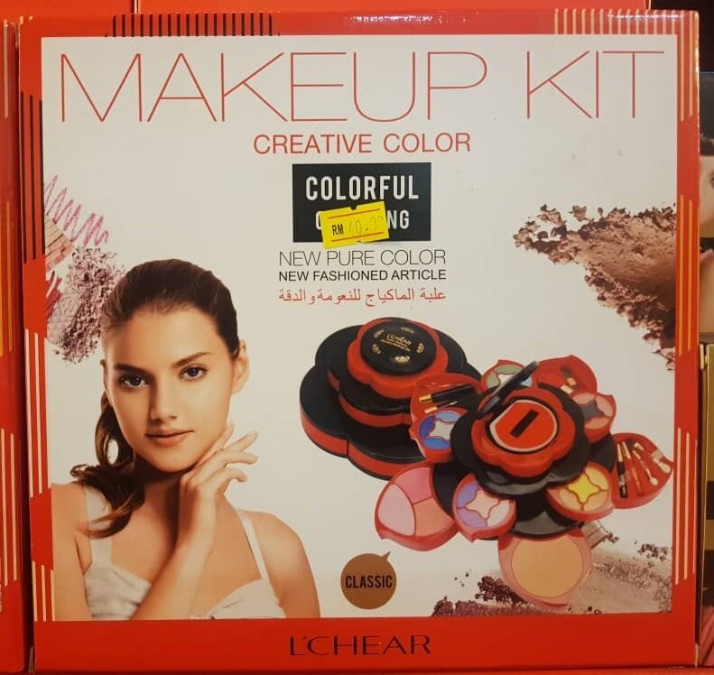 Gambar MMAJESTIC Beauty Kit Eye Shadow